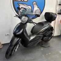 Piaggio Beverly 350