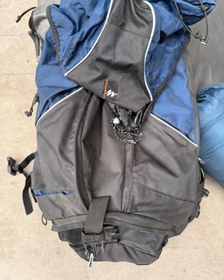 Zaino trekking Quechua tecnico hiking