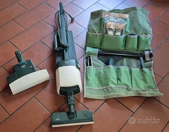 Folletto Vorwerk VK121 + Battitappeto ET340 + Acc.