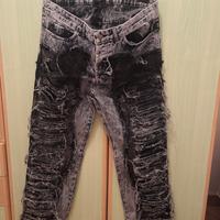Ripped Jeans