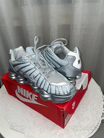 Nike shox tl