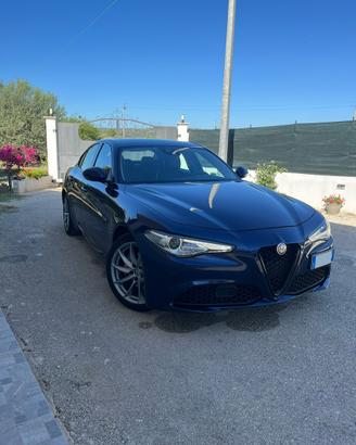 Alfa Romeo Giulia 2.2 150cv AT8 Super
