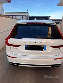 Volvo xc60 r-desing d4 awd