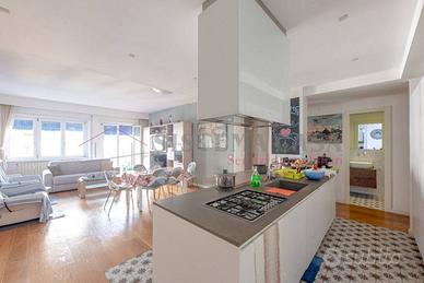 Appartamento di 130 m² con 4 locali a Roma