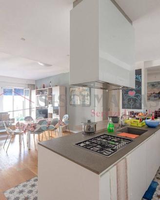 Appartamento di 130 m² con 4 locali a Roma