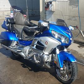 HONDA GOLDWING 
