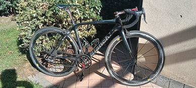 Bici da corsa bianchi infinito