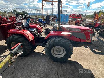 Trattore CARRARO TIGRONE 5800 + attrezzature