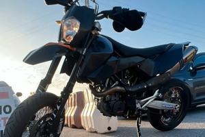 KTM SMC 690 2011