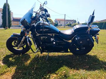 Suzuki Intruder M800