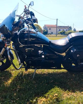 Suzuki Intruder M800