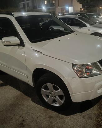 Suzuki gran Vitara  4x4 metano