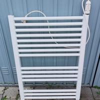 radiatore scaldasalviette