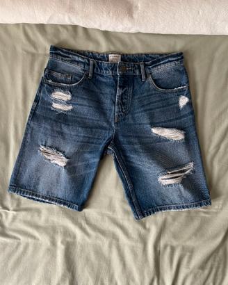 Jeans corti Pull&Bear uomo strappati taglia 42