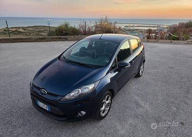 Ford Fiesta, Ikon 1.4 TDCi 5 porte 