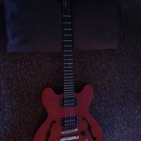 Chitarra semiacustica Epiphone 335 Dot Studio