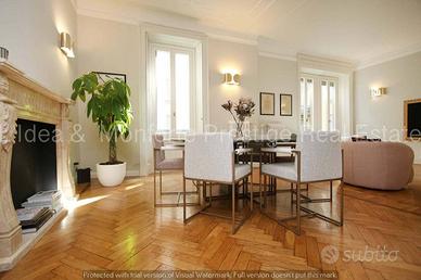 Appartamento di 200 m² con 4 locali a Milano