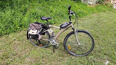 (City bike / trekking)  bicicletta B’Twin