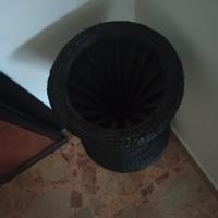 Vaso di paglia in rattan