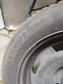 Hankook Winter i*cept RS2 (misura 185/65 R15 88T) 