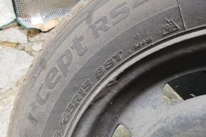 Hankook Winter i*cept RS2 (misura 185/65 R15 88T) 