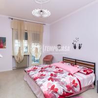 TRILOCALE IN BUONO STATO INTERNO, BASSE SPESE, PIC