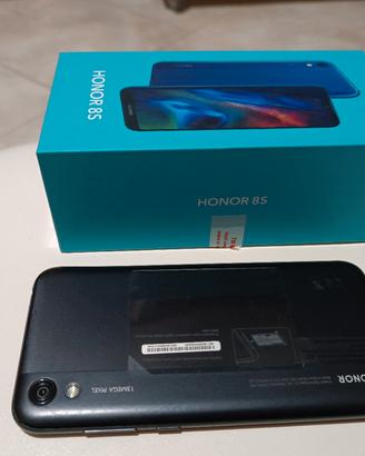 smartphone Honor 8s