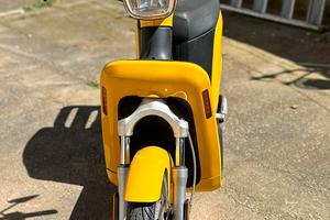 Scooter elettrico 50 Askoll es2