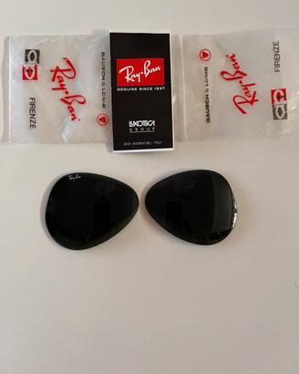 Un paio di lenti Ray-Ban Bausch & Lomb