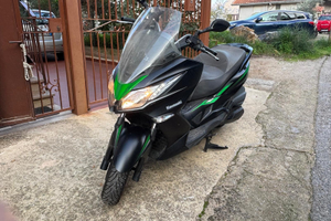 Scooter Kawasaki j 300