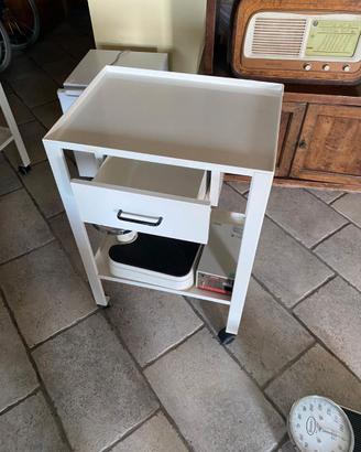 TAVOLINO MEDICALE