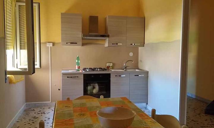 Appartamento 6 posti da Giugno a Ottobre zona mare