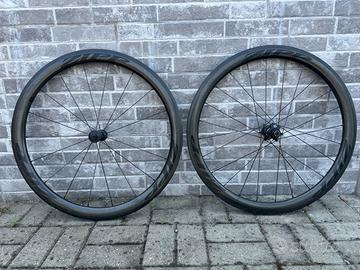 Ruote in carbonio Zipp 303