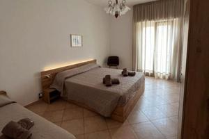 Stanza singola donne in appartamento condiviso