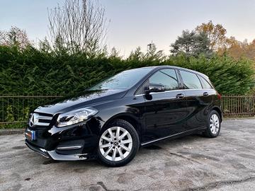 Mercedes-benz B 180 B 180 d Automatic Executive