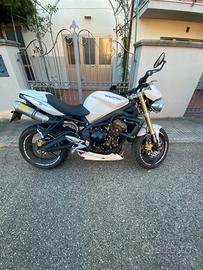 Triumph street triple 675