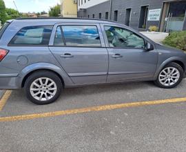 OPEL Astra - 2005