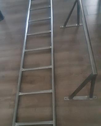 Scala in acciaio 2,60mt + supp muro x libreria,ecc