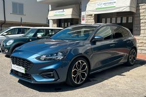 Ford Focus ST-LINE