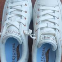 Skechers Arch Fit Arcade on My Way