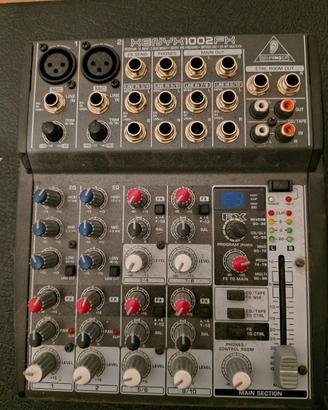 Mixer Behringer henyx 1002fx