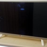 Televisore LG 28LB490U