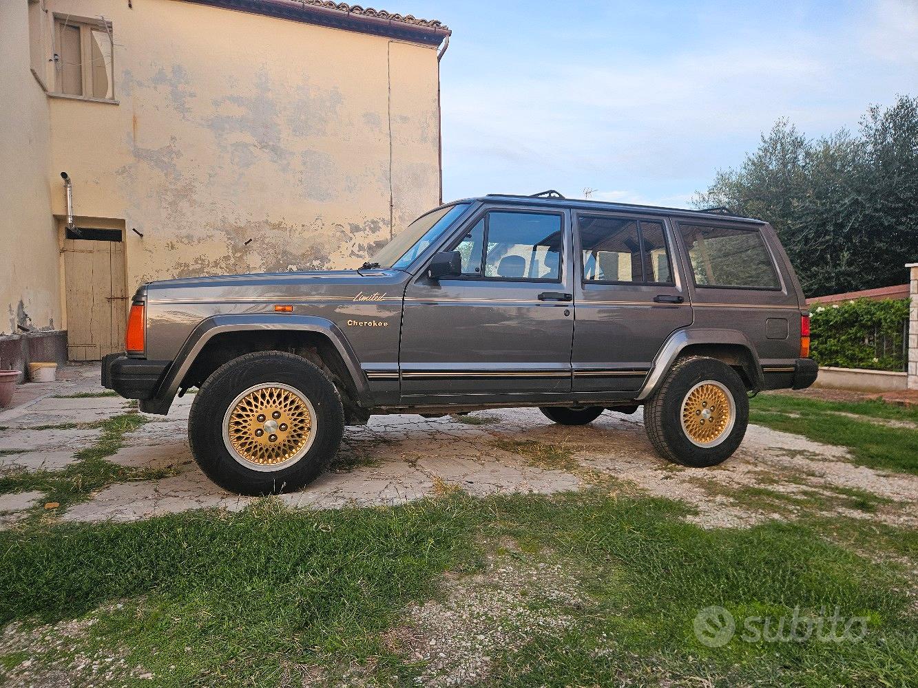 Jeep Cherokee