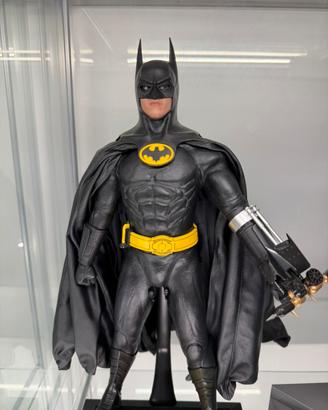 Hot toys BATMAN DX09