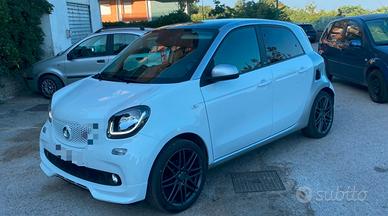 Smart ForFour 0.9 90cv Brabus SuperPassion Tetto