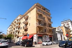3 LOCALI A FOGGIA