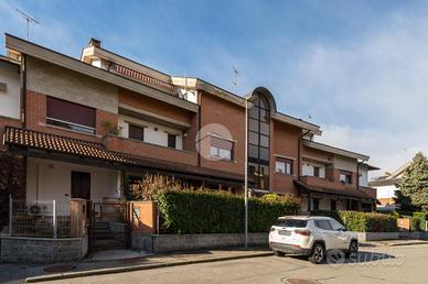 4 LOCALI A ALPIGNANO