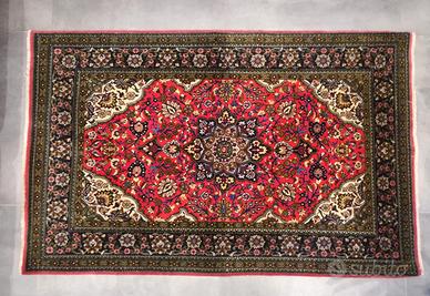 Tappeto Orientale GUM K. Autentico. Certificato.