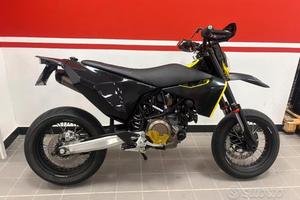 Husqvarna 701 Supermoto