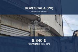 Immobile in asta di 62 m² con box auto doppio a Ro